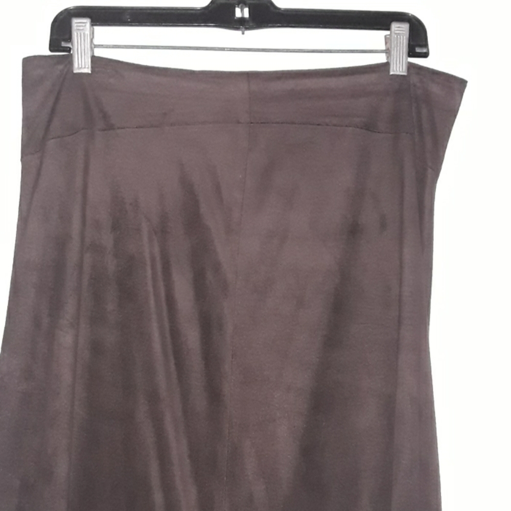 Carol Anderson's long skirt
